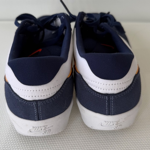 Nike SB Force 58 Skate Shoes: Men's Size 8 - Picture 4 of 5